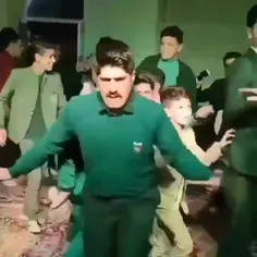 تم جشن سبز چمنی بوده 😁😂