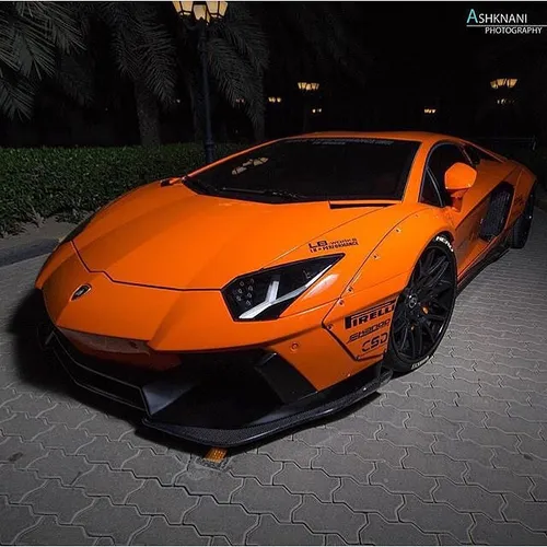 Liberty-Walk Aventador