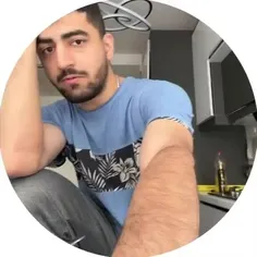 اولش که اون هندونه رو میخوره 😅