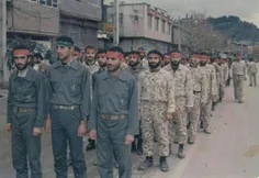 🌹 این جوانان که صف کشیده‌اند به شــوق،