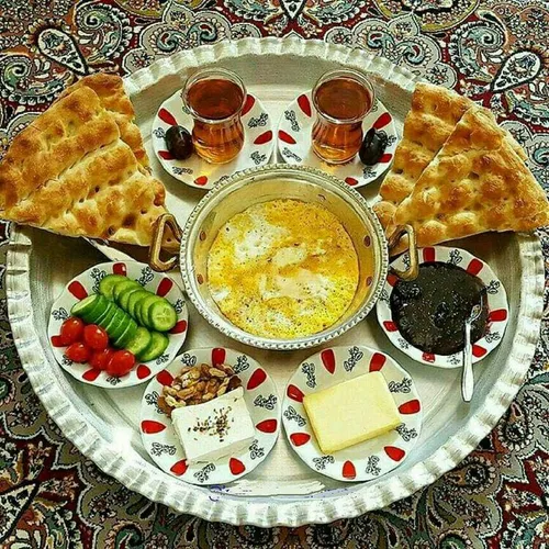 یه صبح دیگه ازفصل زیبای پاییز آغاز گشت🍁