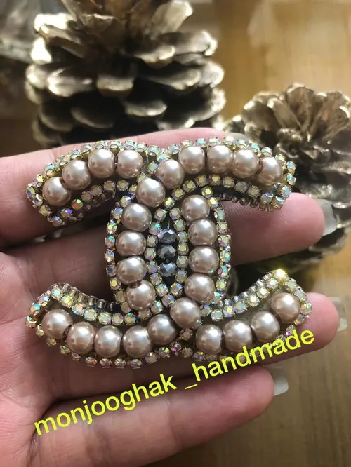 آدرس اینستاگرام:@monjooghak handmade جواهردوزی دستسازه گل