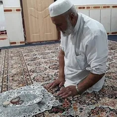 "حاج محمدحسین عباس زاده" جانباز ۷۰درصد لرستانی که پاهایش 