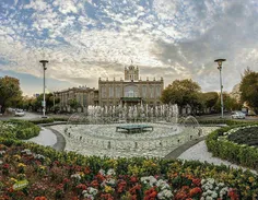 ▫️نمایی زیبا از میدان ساعت و عمارت تاریخی شهرداری #تـبـری