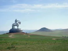 مجسمه چهل متری چنگیزخان در مغولستان