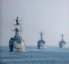 نیروی دریایی در حال نزدیک شدن به سواحل آمریکا