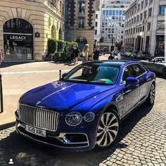 Bentley-Flying_Spur