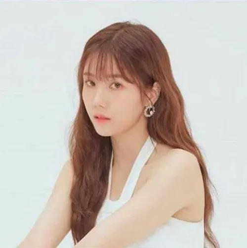 IZ*ONE’s Kwon Eun Bi To Take A Break From Promotions For 