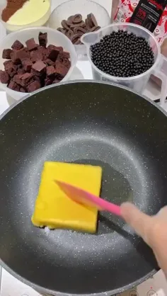 -خوشمزه طوری 😋😁