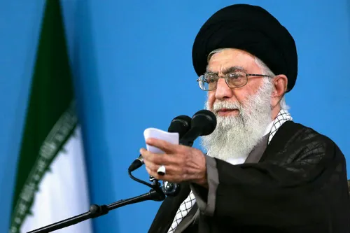 آیت الله خامنه ای:معتقدم زیر سوال بردن قوه قضاییه در یک ک