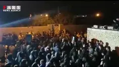 🔴عزاداری تاثربرانگیز و محلی زنان خوزستانی مقابل خانه شهید