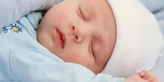 من الان حکم نوزاد تازه متولد شده را دارم اینجا👶🏻👶🏻