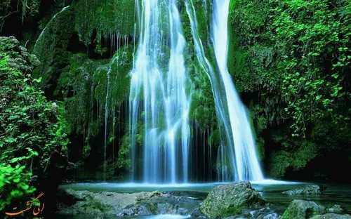 آبشار کبودوال در ۵ کیلومتری استان گلستان قرار دارد و آب ا