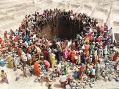 کشیدن آب از چاه - گاجارات هند