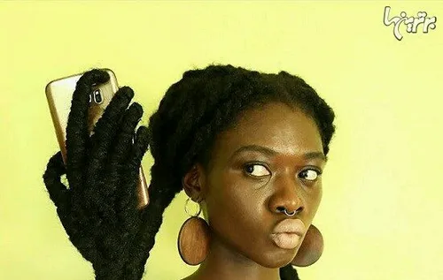 هنرمندی که با موهای خود مجسمه می سازد!