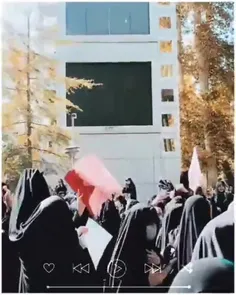 قیام زنان انقلابی 💪