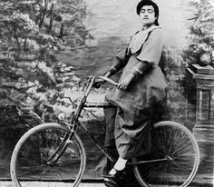 زن دوچرخه سوار-قاجار