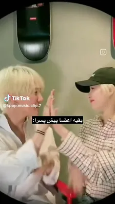 فکر کنم توی زندگی قبلیم رزی بودم😂💫