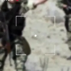 جوانان ارتش تا آخرین قطره خون از کشور دفاع خواهند کرد .