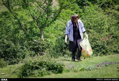 در سوئد انجمنی هست به نام «دستِ‌کم روزی یک آشغال از روی ز