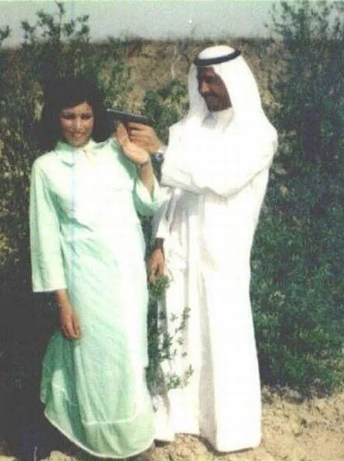 یکی از عکسهای عاشقانه ی صدام حسین و همسرش ساجده?