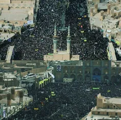 استقبال مردم یزد از احمدی نژاد :-)