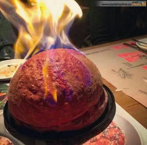 پیتزا بمبی در زمان آتش گرفتن