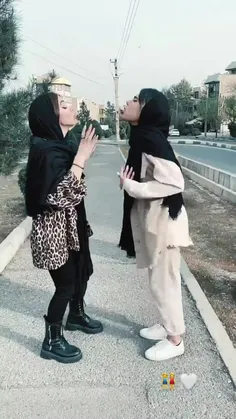 انیتا دوست دالم💜🌹