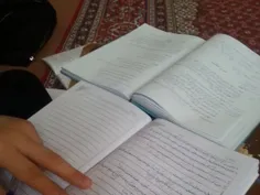 وقت امتحانه درس بخون