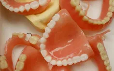 محققان دانشگاه کالج کینگ لندن دریافتند استفاده از دندان‌ه