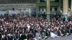 رجز خوانی یک قاری عرب زبان در مقابل امام خامنه‌ای 