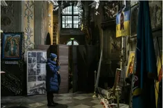 تلاش مردم اوکراین برای محافظت از کلیساهای تاریخی این کشور