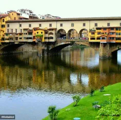 پلی#عجیب در فلورانس#ایتالیا به همراه خانه های مسکونی