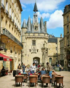 دروازه #Cailhau یکی از  دروازه های قدیمی شهر Bordeaux فرا