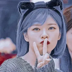 _new girl crush🍓🔥.... #jeongyeon #yiren_chocolate