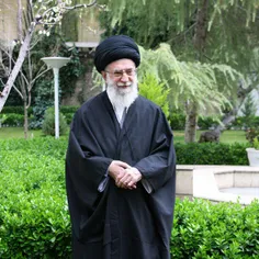 دانلود عکس امام خامنه‌ای مخصوص وبلاگ‌نویسان
