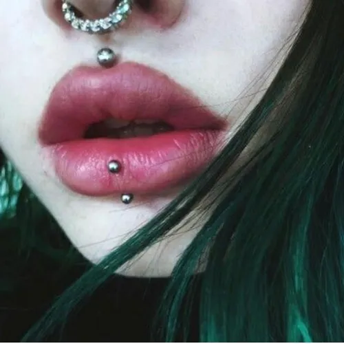 lips girl pierce hair sexy luxury
