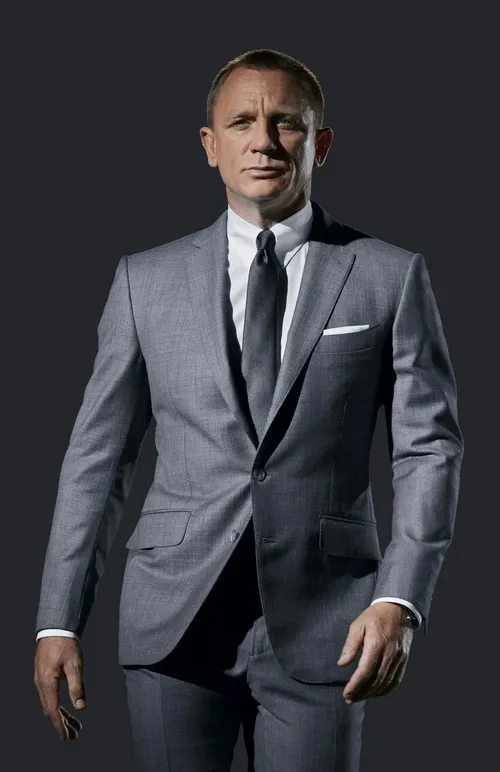 Daniel Craig