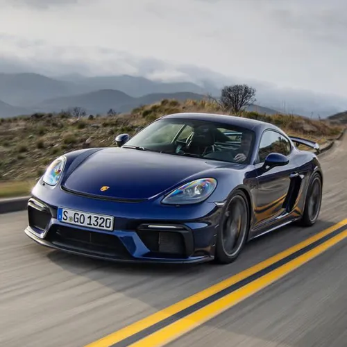 Porsche-Cayman GT4