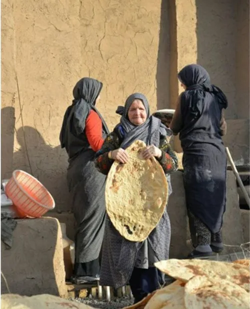 دلمان می خواهد دورترین سادگی ها را بیابیم..