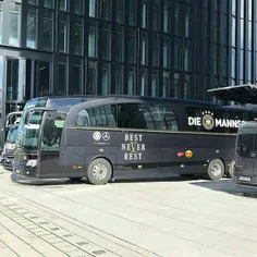 شعاری که روی اتوبوس تیم ملی آلمان شرکت مرسدس بنز نوشته شد