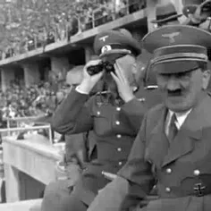 هیجان شدید آدولف هیتلر در ورزشگاه👈👮👀🔥