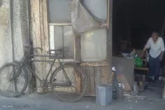 ۴۵سال پیش تو زنجان یکی دوچرخه شو میزاره جلو یه مغازه و می