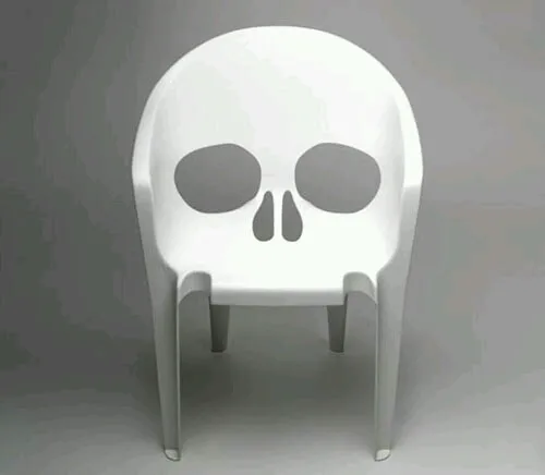 صندلی هایی با طراحی عجیب و خاص را در این تصاویر ببینید و 