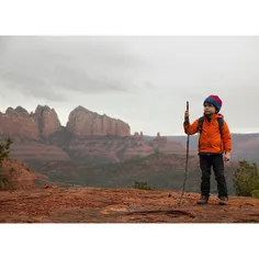 Hiking with my tiny wizard son @hawkeyehuey in Sedona loo