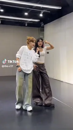 اسمشون چیه💞💘🦄🍥🍨