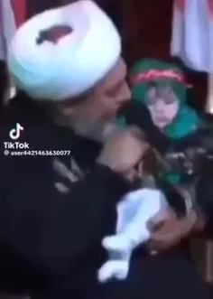 آخونده اسم عباس را میگه اززیر بچه رو نیشگون میگیره گریه ک