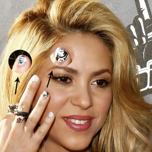 shakira wow