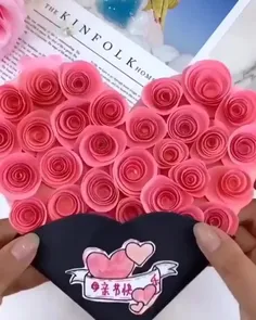 کارت پستال قلبی با گل رز 🌹