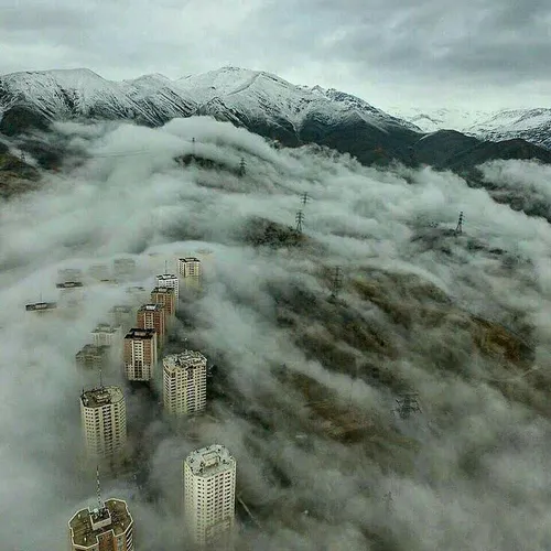 تصویری رویایی از سعادت آباد تهران در مه